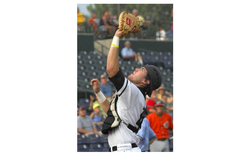 2011: CornBelters vs. Slammers